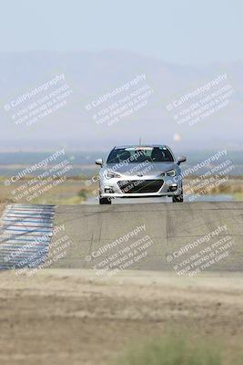 media/Sep-14-2025-Speed Ventures (Sun) [[b2951cd086]]/Yellow/Session 2 (Grapevine)/